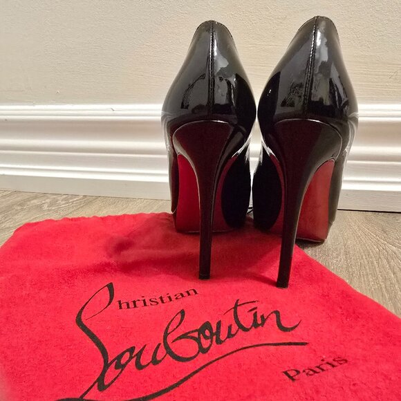 CHRISTIAN LOUBOUTIN - Simple Pump Black 100 Patent Calf Heels - Size 34 - Picture 5 of 8